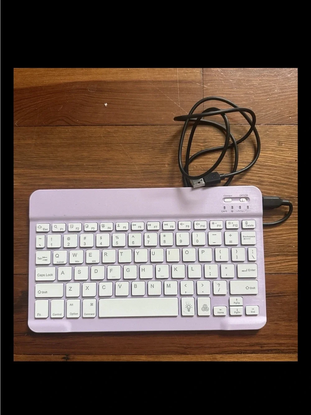 Bluetooth 3.0 Compact Illuminated Keyboard for iPad Purple/White